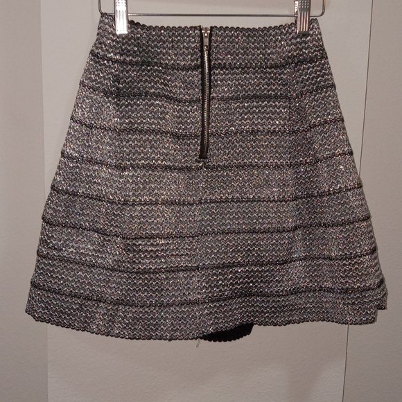 SOLD Anthropologie Ginger G metallic silver and black threading mini skirt - Picture 3 of 5
